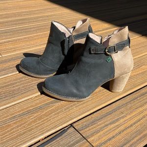 El Naturalista Women’s Colibri Bootie. Two toned size 39. Cute fall boot